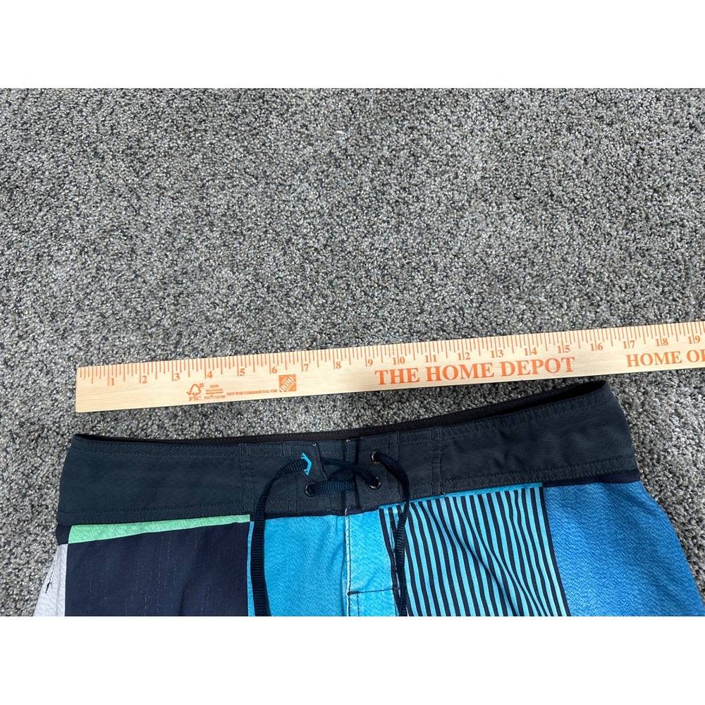 Board Shorts Quiksilver Mens Blue Excellent Patchwork Checkered Swim Trunks 34 - Picture 6 of 6